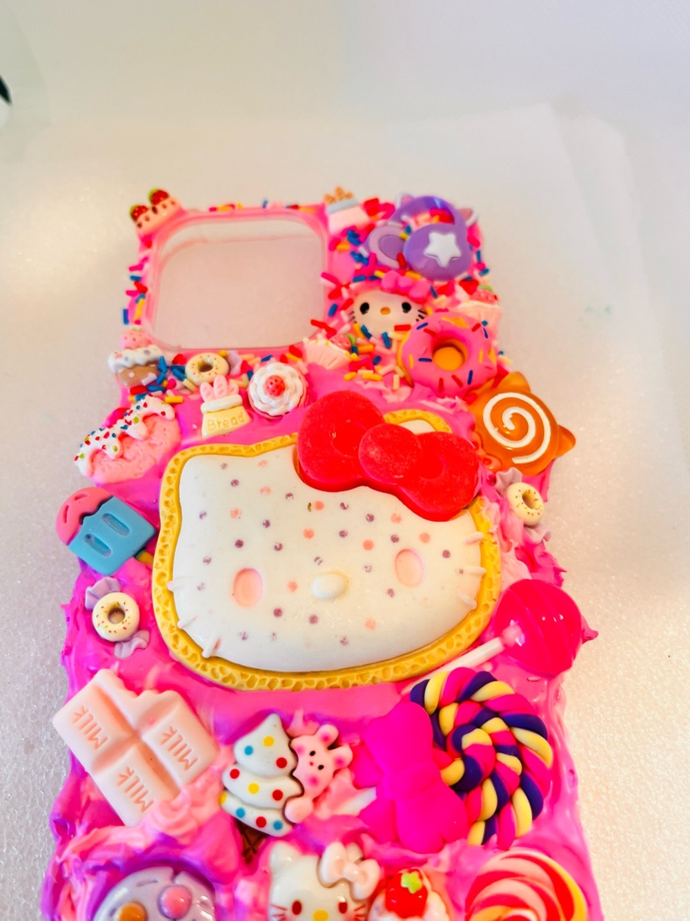 Handmade Hello Kitty Pink Phone Case with Candy Charms for any phone model - Picture 8 of 10